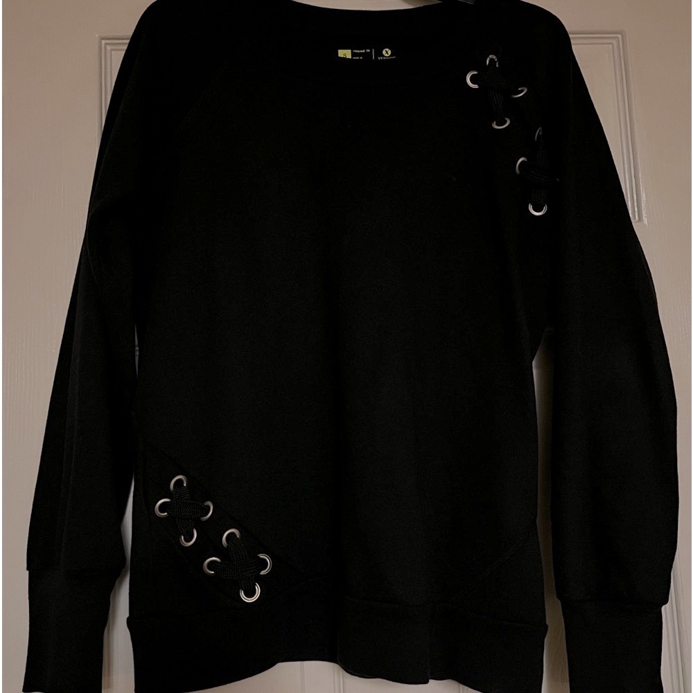 Xersion Black Sweatshirt Relaxed Fit